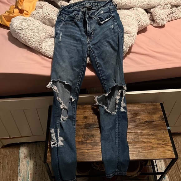 6 pair of American eagle jeans size 0-2 Size 1 kancan size 1 indigo rein jeans. - Picture 6 of 9